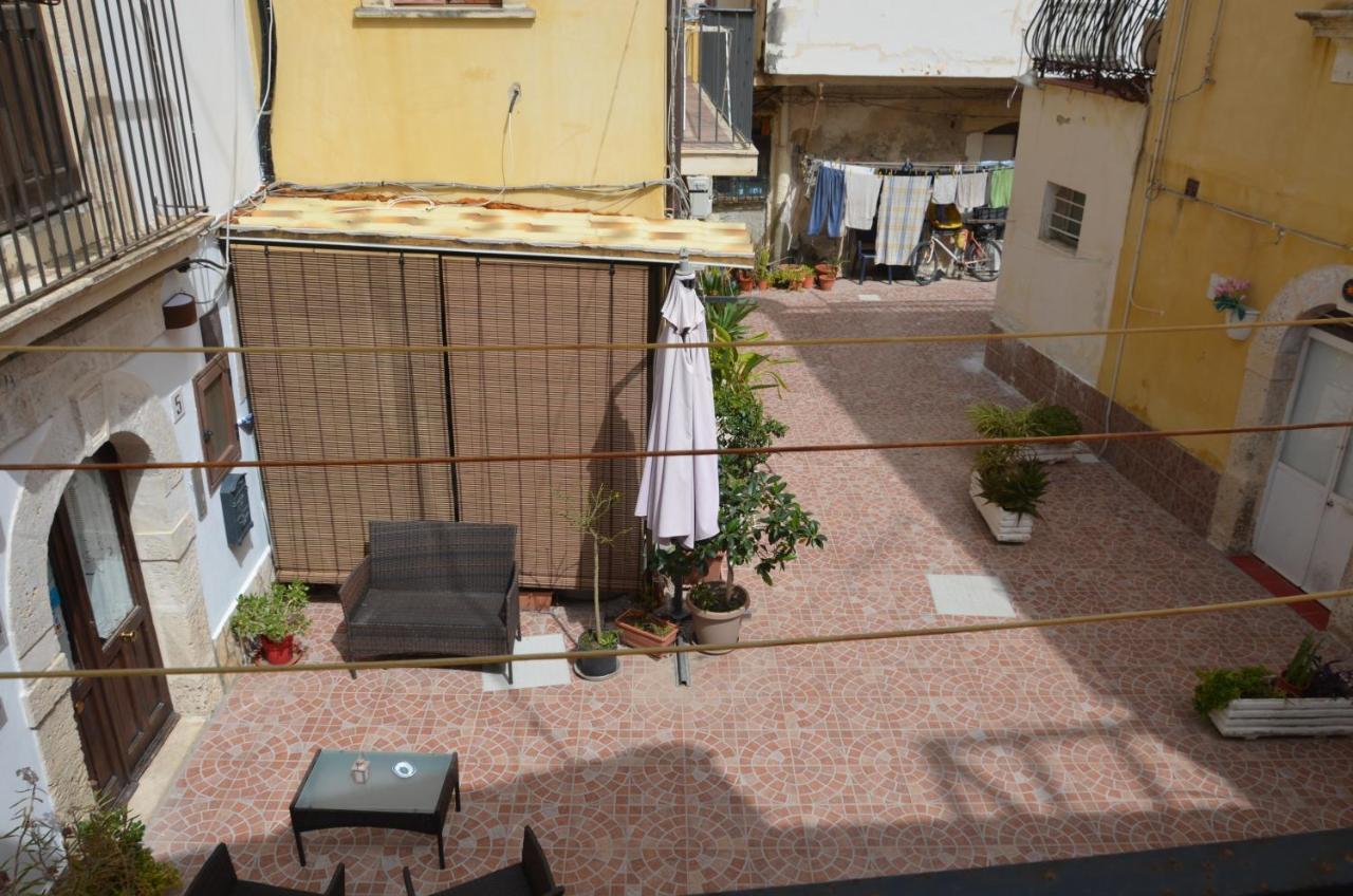 Il Cortiletto Lägenhet Syrakusa Exteriör bild